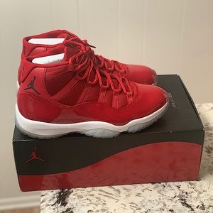 Jordan Retro 11 “Win like 96”